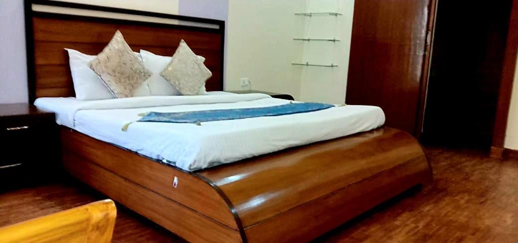 Wildleaf Kasauli Valley Homz Bed and Breakfast Εξωτερικό φωτογραφία