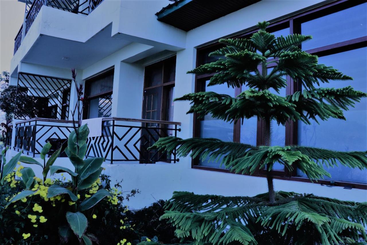 Wildleaf Kasauli Valley Homz Bed and Breakfast Εξωτερικό φωτογραφία