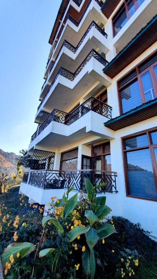 Wildleaf Kasauli Valley Homz Bed and Breakfast Εξωτερικό φωτογραφία